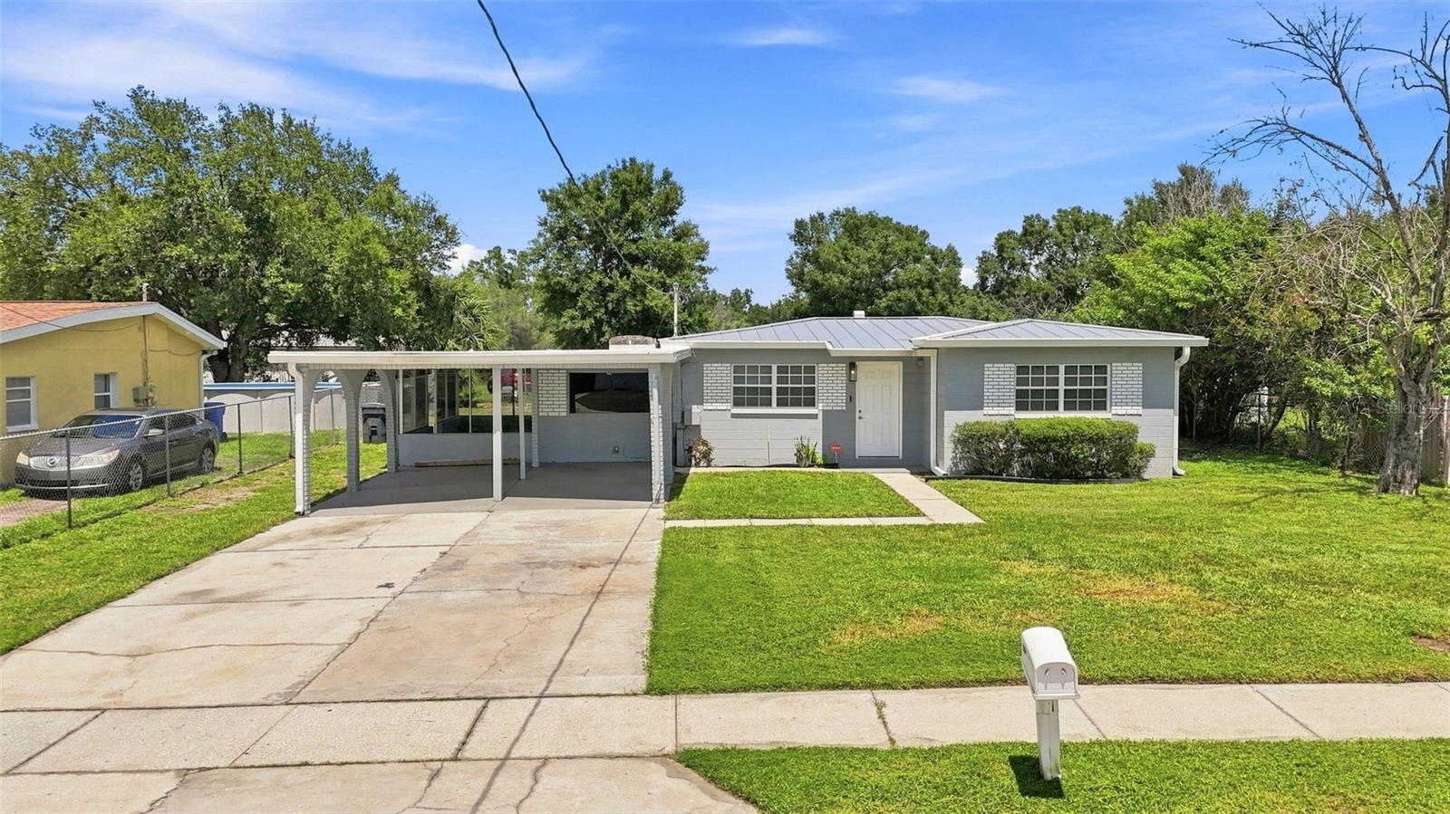 8326 Endive, Tampa, FL 33619