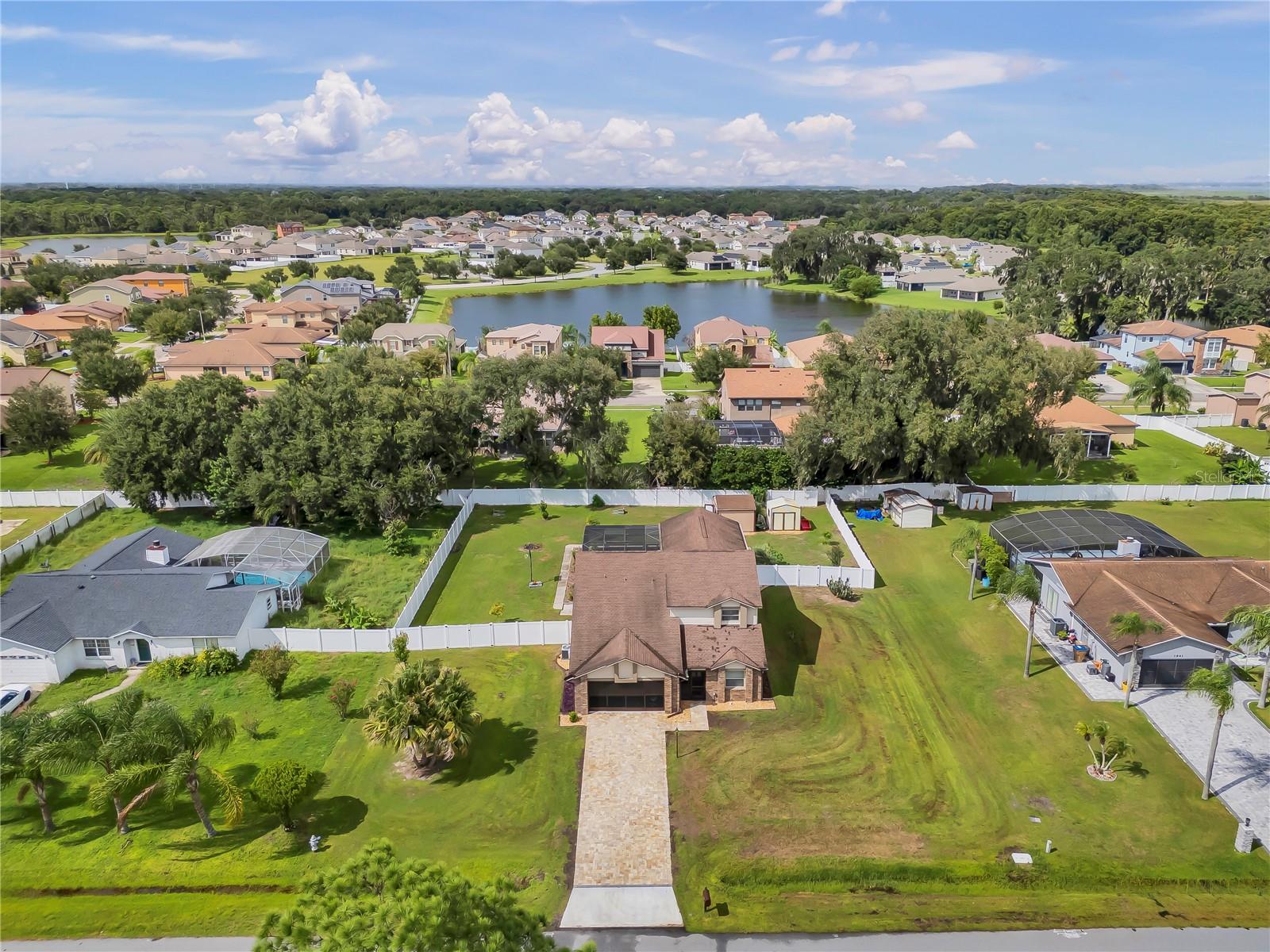 1861 Pine Needle, Kissimmee, FL 34746