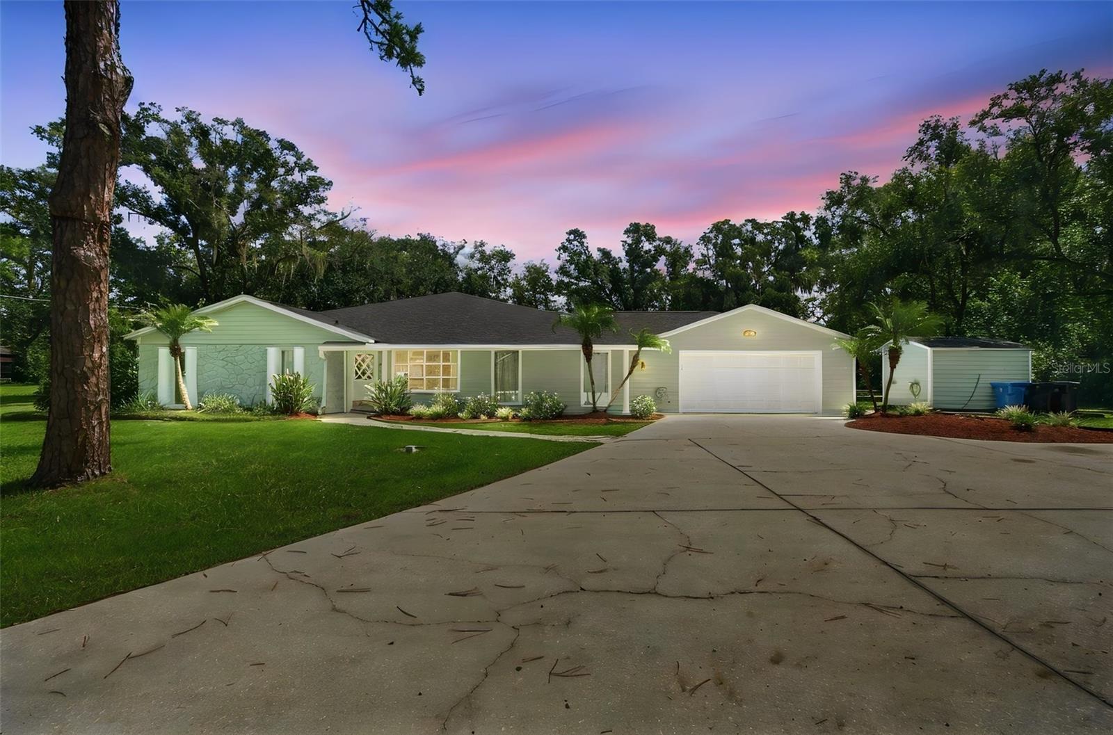 19531 Deer Lake, Lutz, FL 33548
