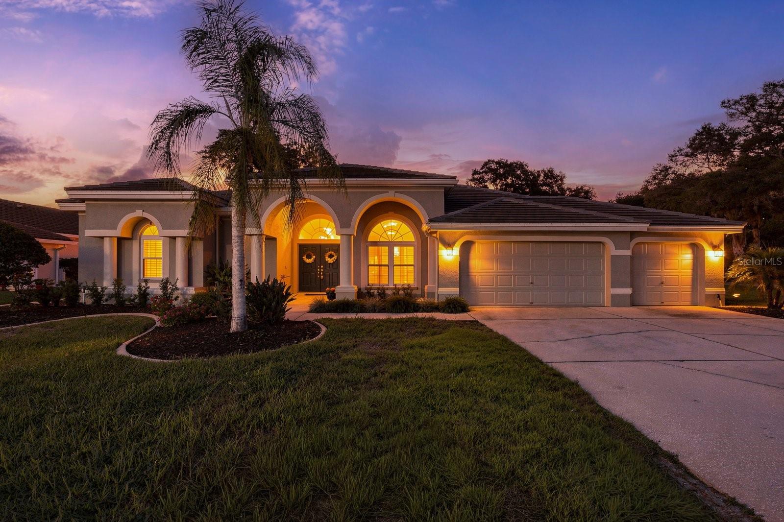1003 Kings Way, Tarpon Springs, FL 34688