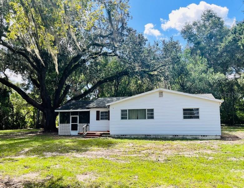 3324 Taylor, Coleman, FL 33521