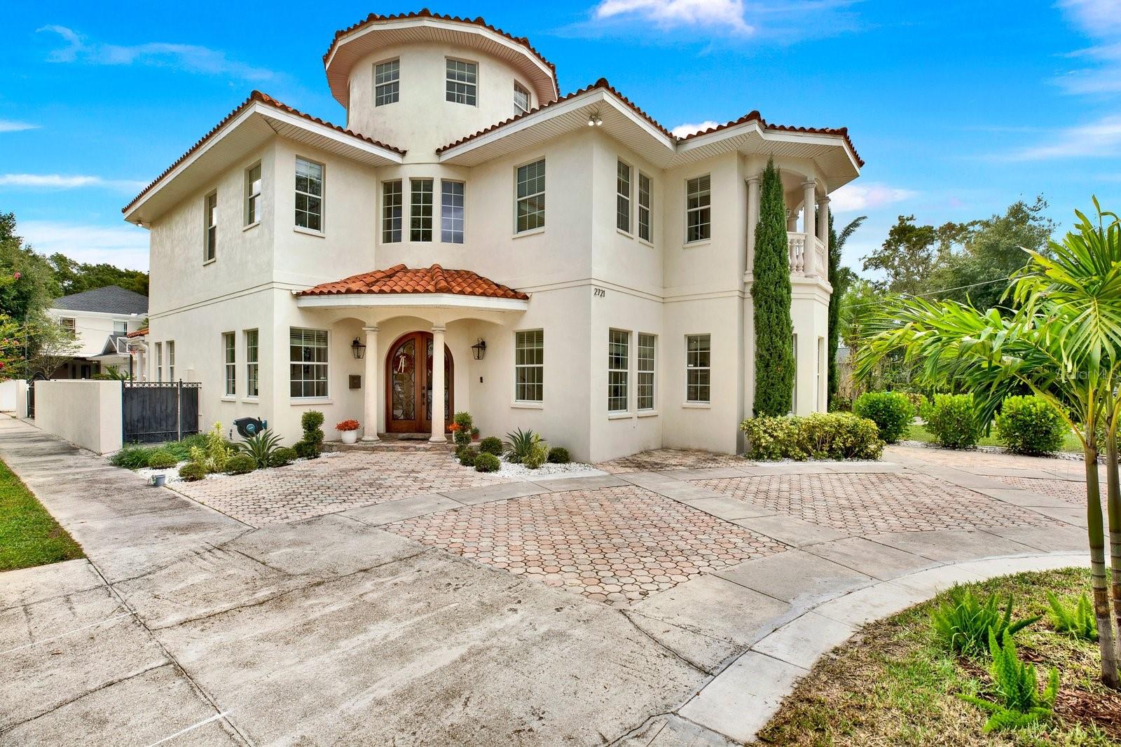 2721 Royal, Tampa, FL 33602