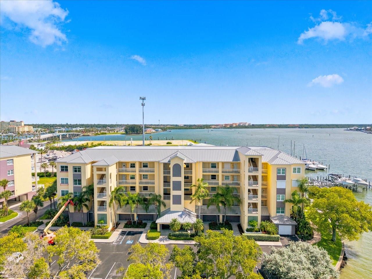 425 150th Unit 2302, Madeira Beach, FL 33708