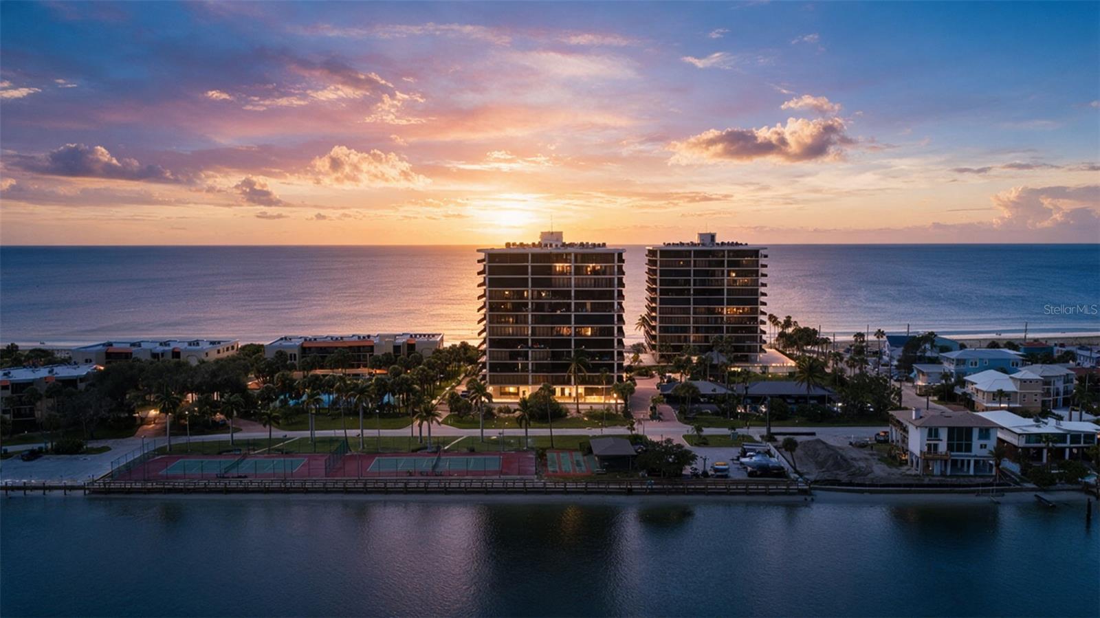 7600 Bayshore Unit 208, Treasure Island, FL 33706