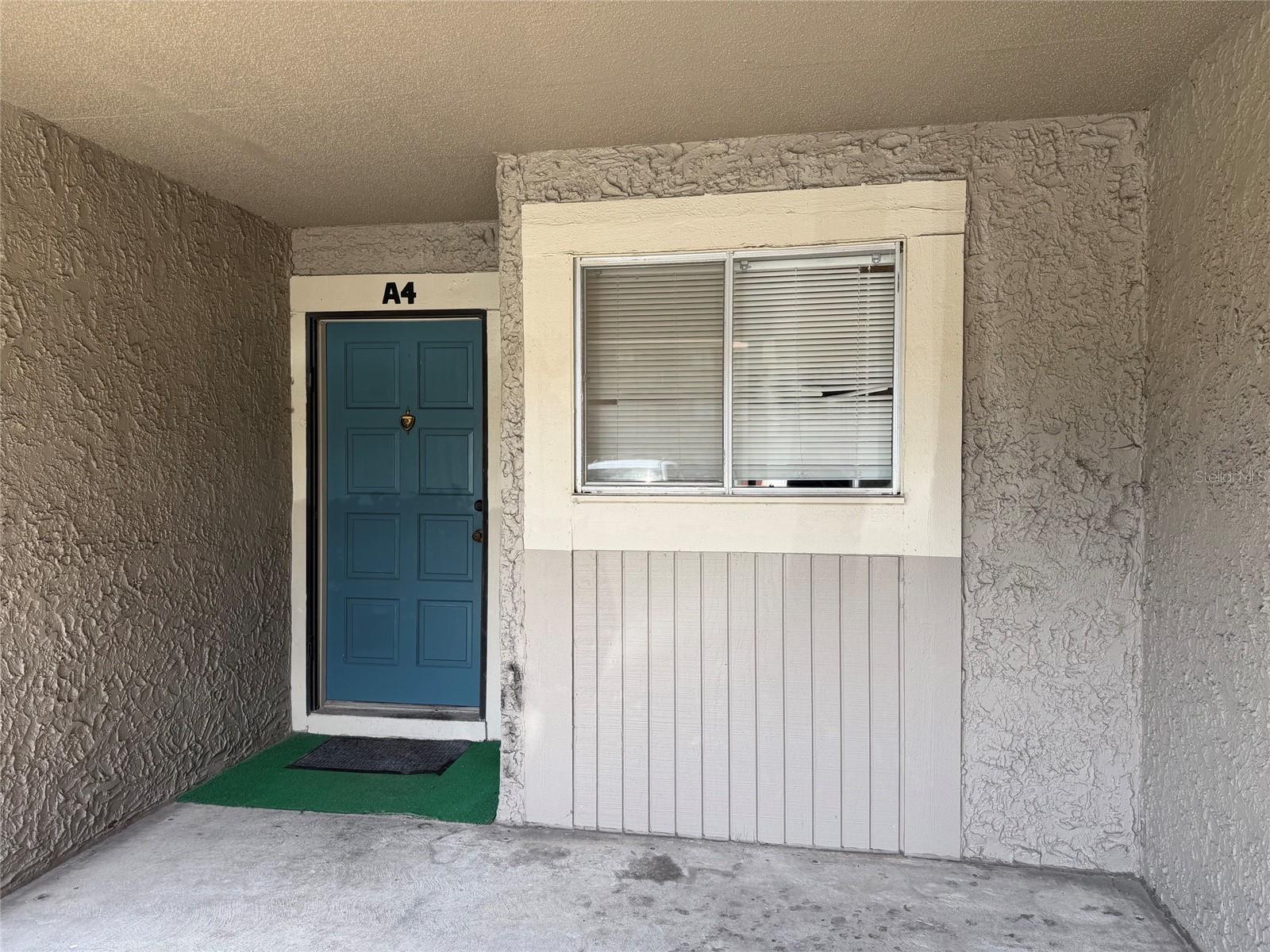 6308 Newtown Unit 8a4, Tampa, FL 33615