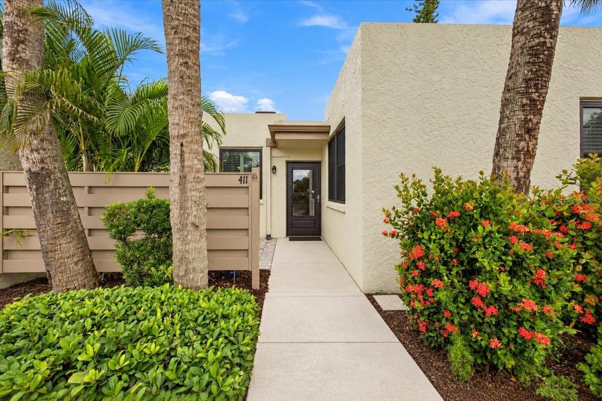 411 Palm Tree Unit 411, Bradenton, FL 34210