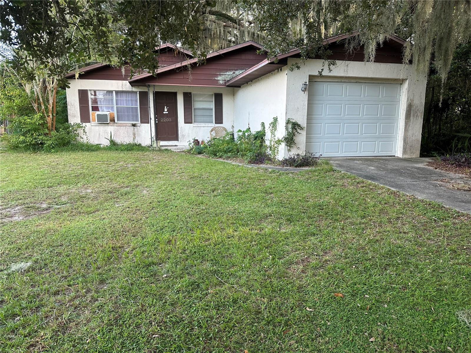 2203 Butler, Leesburg, FL 34748