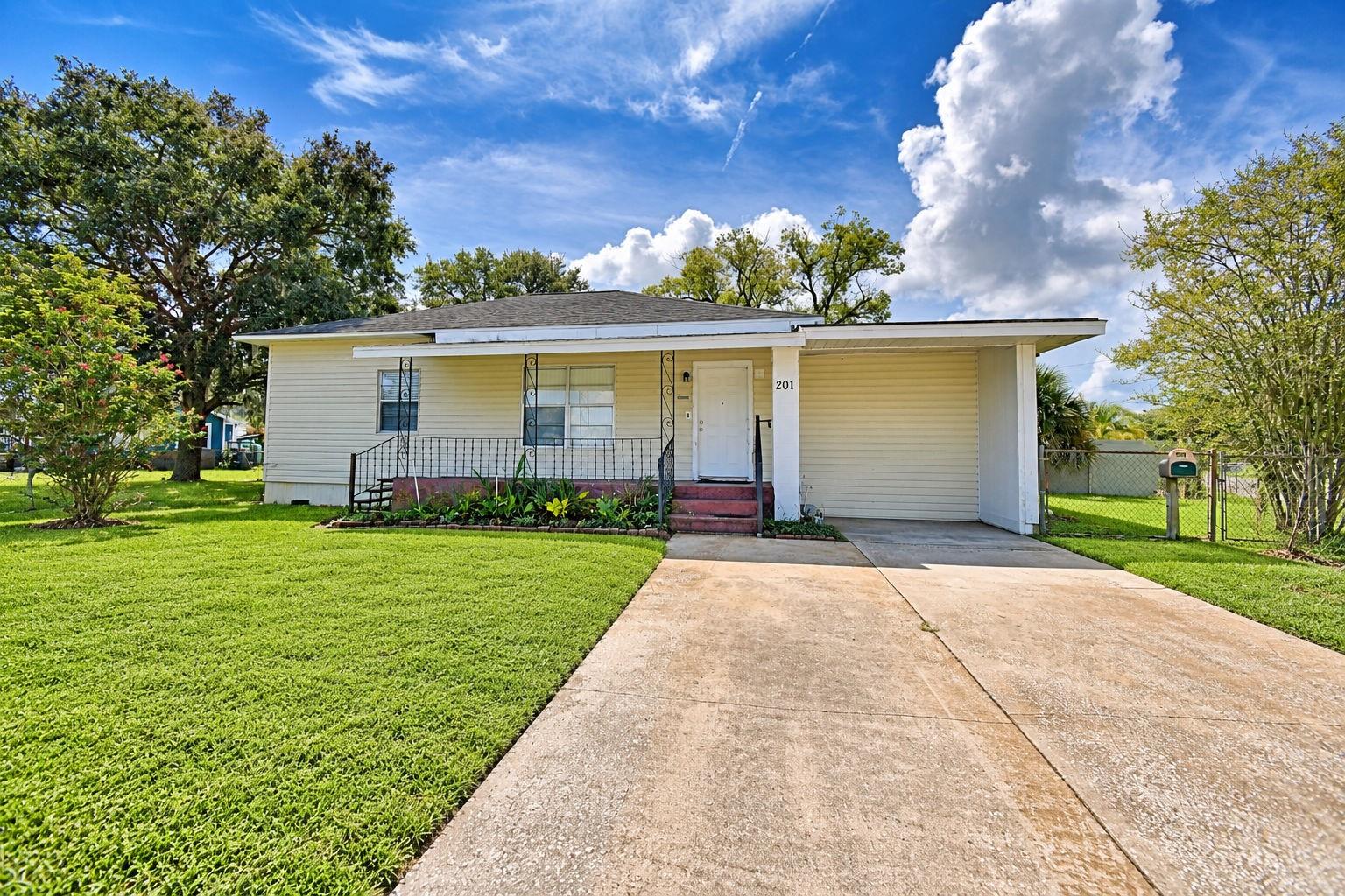 201 Lake Dale, Auburndale, FL 33823