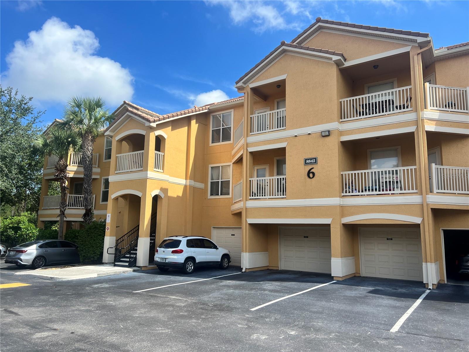 8842 Villa View Unit 203, Orlando, FL 32821