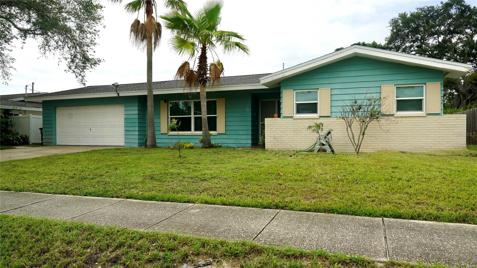 1750 Great Brikhill, Clearwater, FL 33755