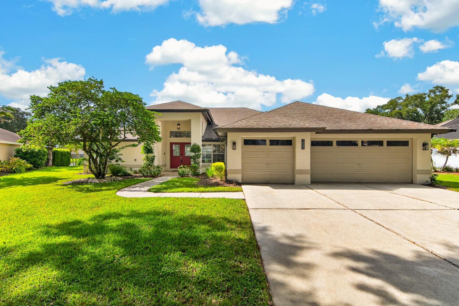 16506 Longleat, Lutz, FL 33549