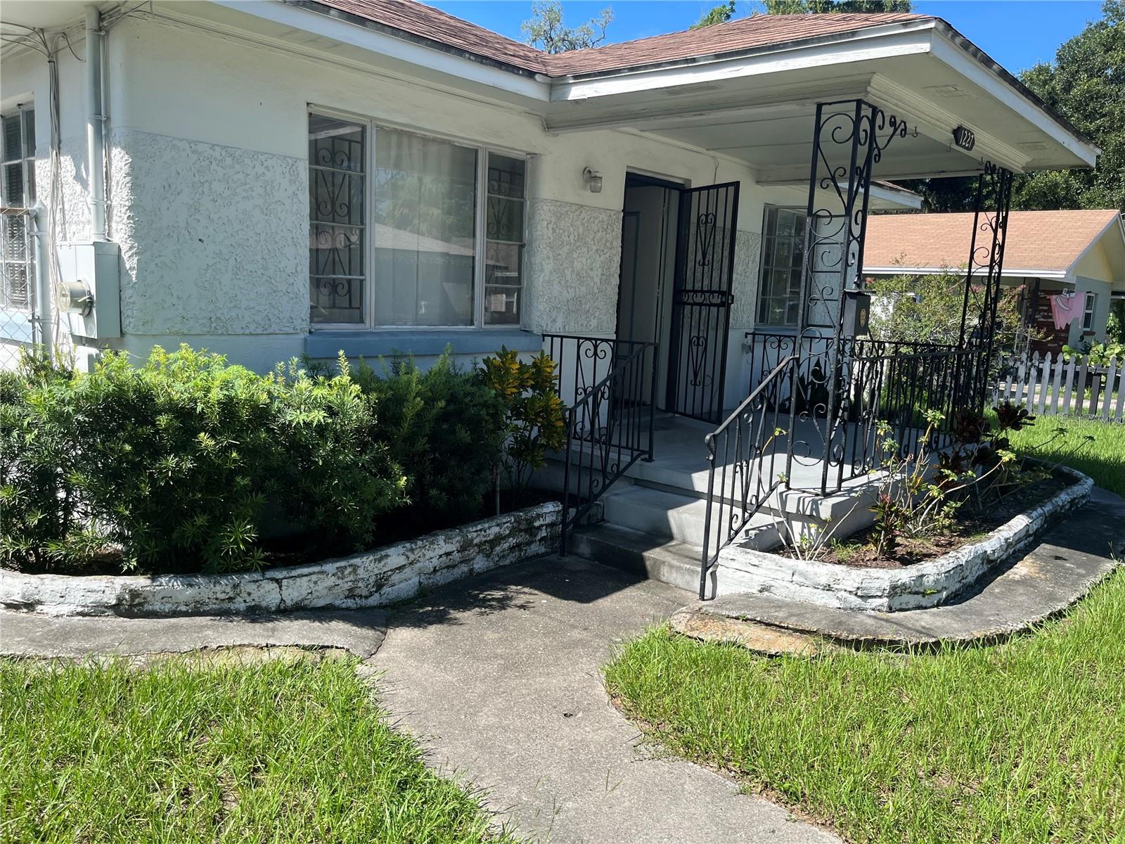 1227 24th, Tampa, FL 33605