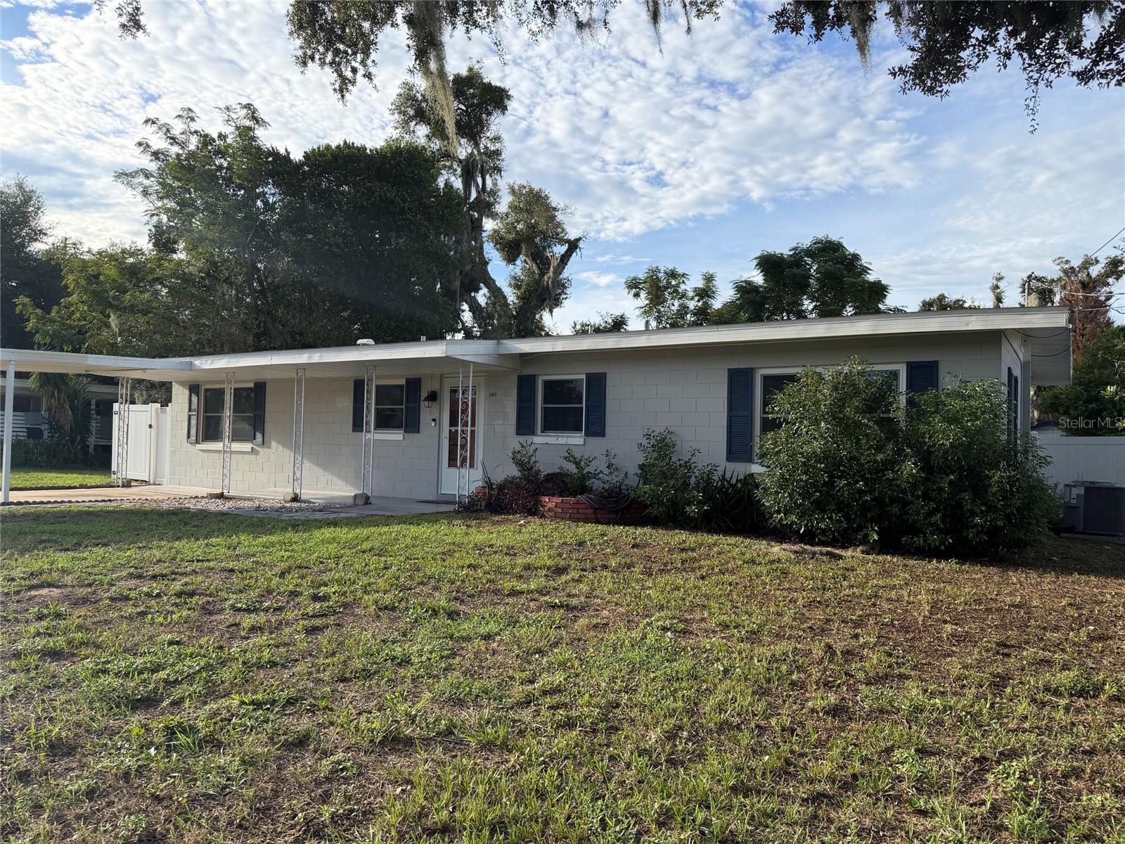 303 Windemere, Eustis, FL 32726