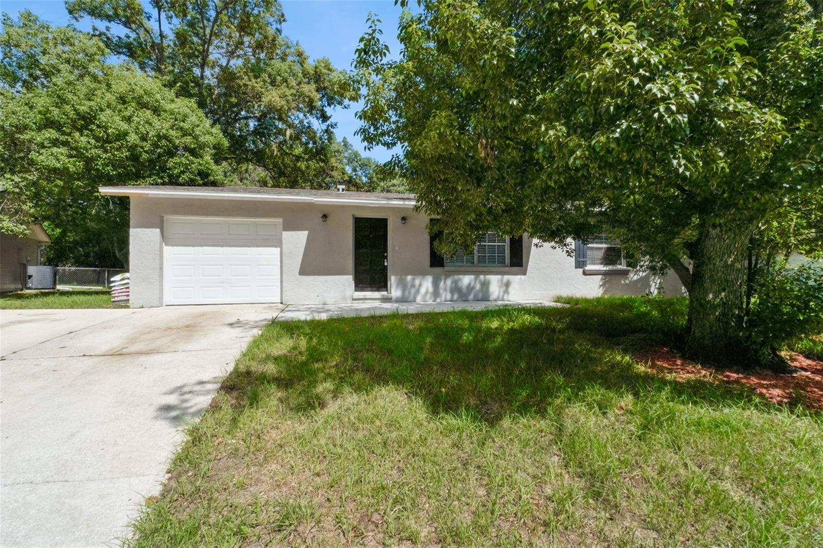 241 Loch Low, Sanford, FL 32773