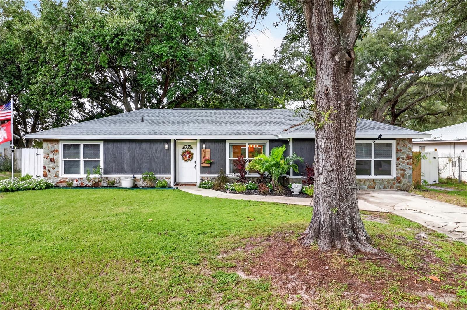 9152 Damascus, Polk City, FL 33868