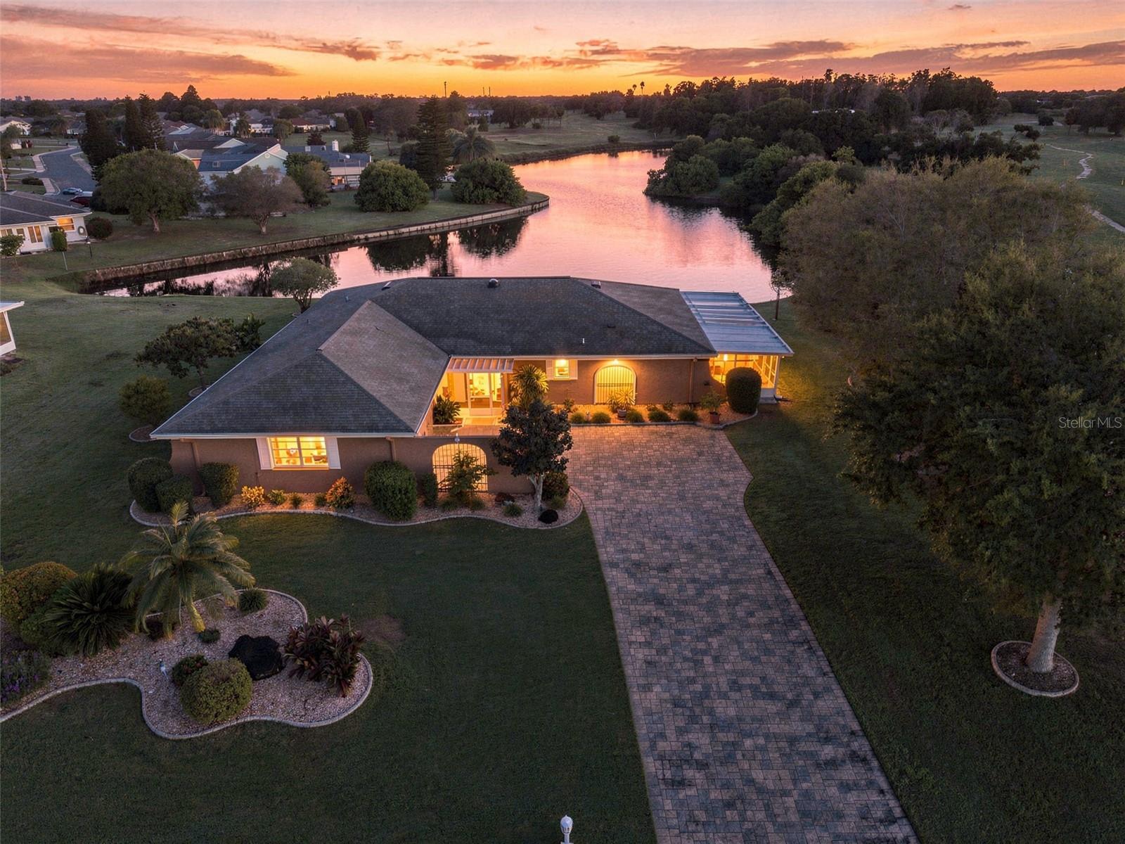 211 Stoneham, Sun City Center, FL 33573