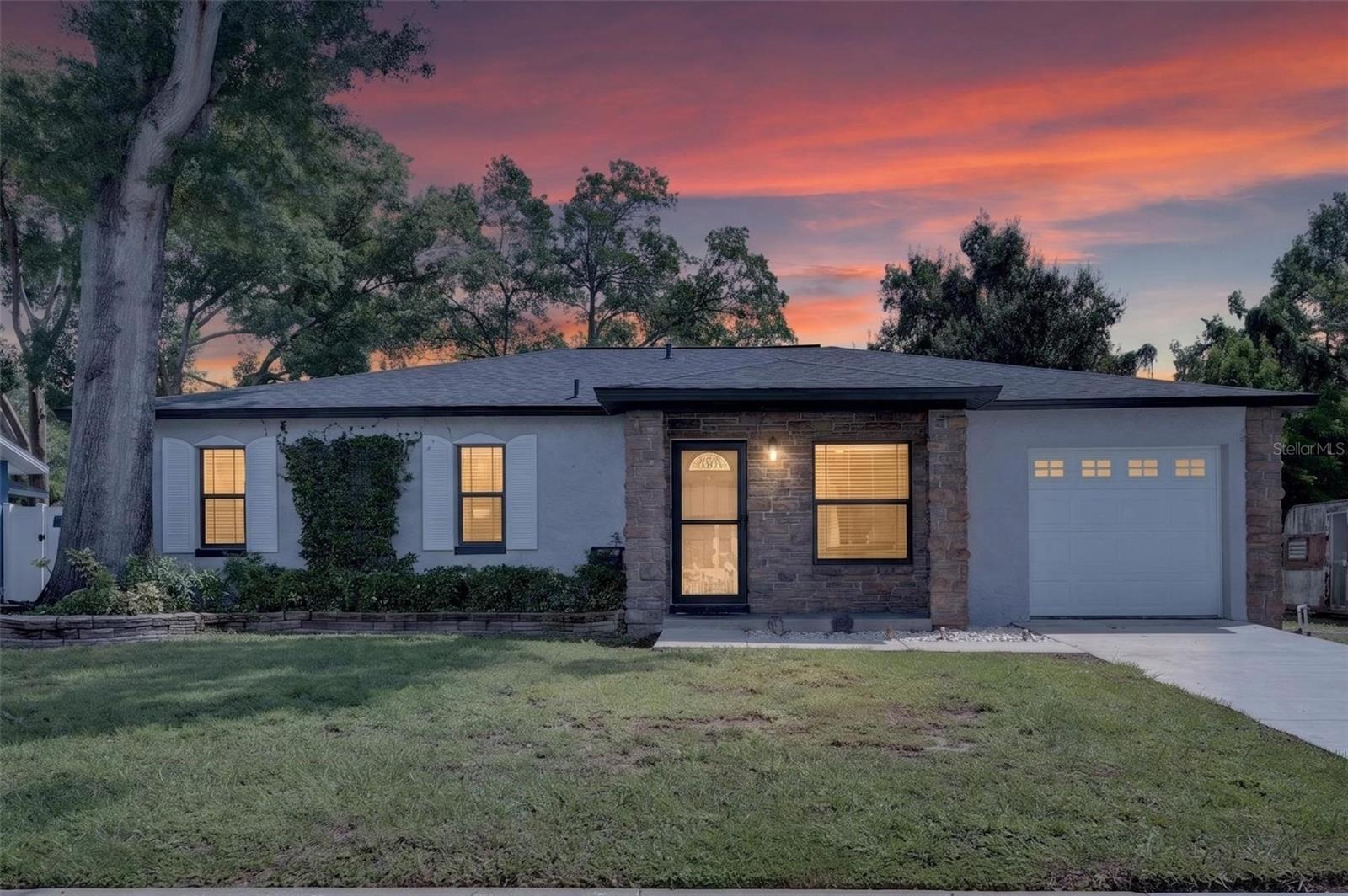 906 Cutler, Seffner, FL 33584