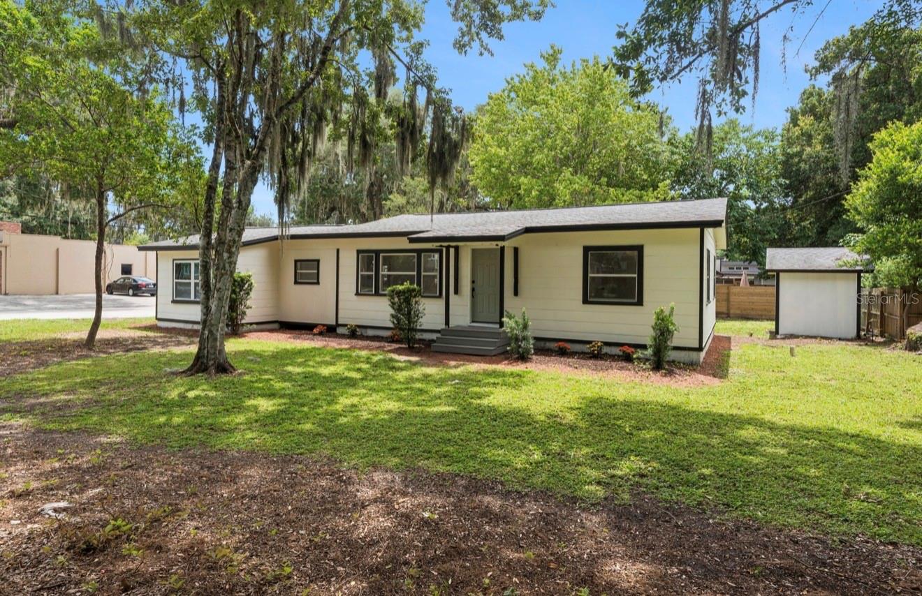 1910 Curry Ford, Orlando, FL 32806