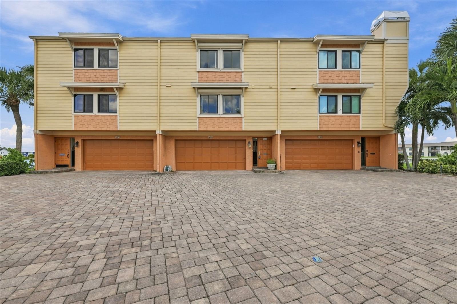 535 Haven Point, Treasure Island, FL 33706