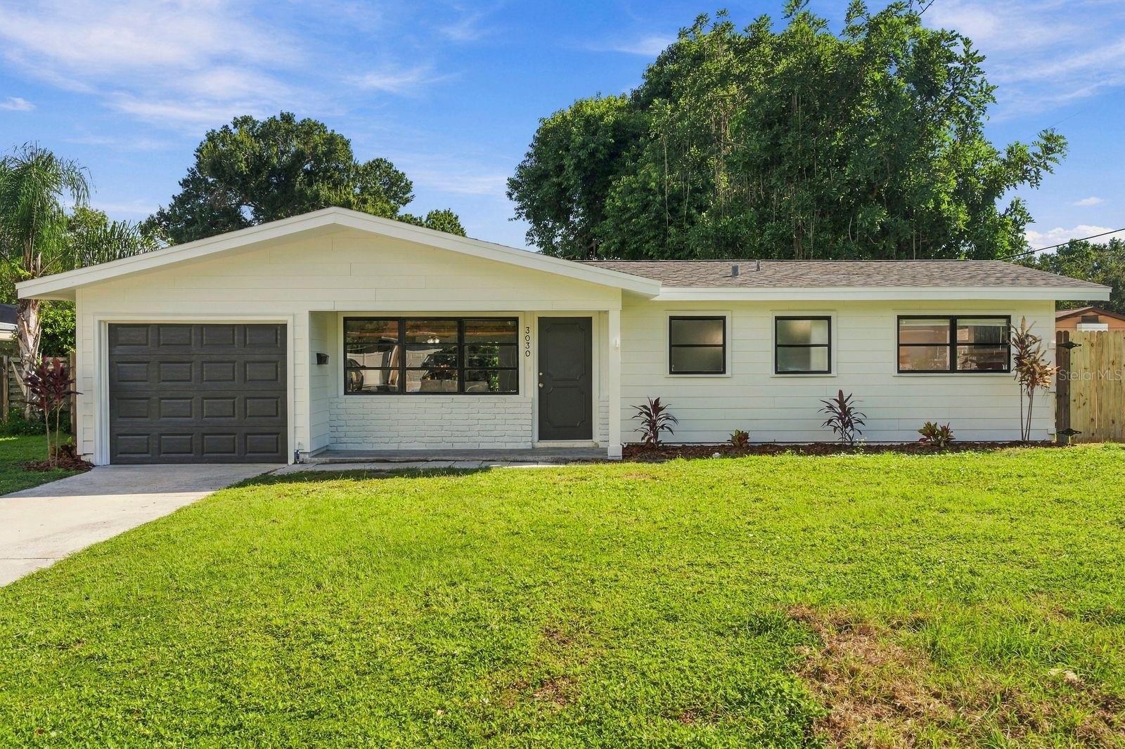 3030 Courtland, Sarasota, FL 34237