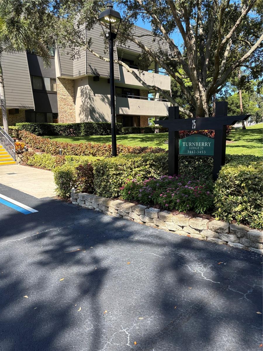 36750 Us Highway 19 Unit 25-104, Palm Harbor, FL 34683