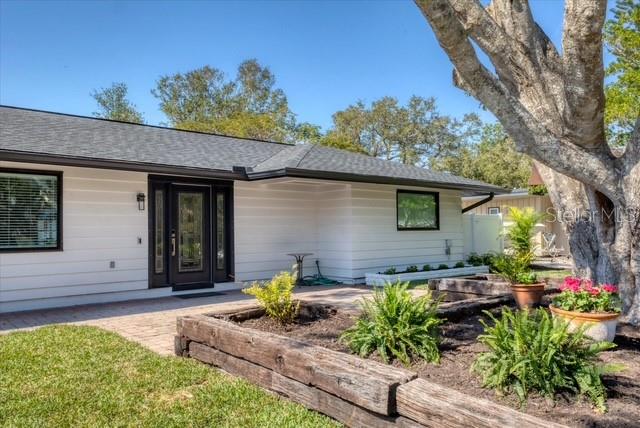 2553 Paulstan, Sarasota, FL 34237