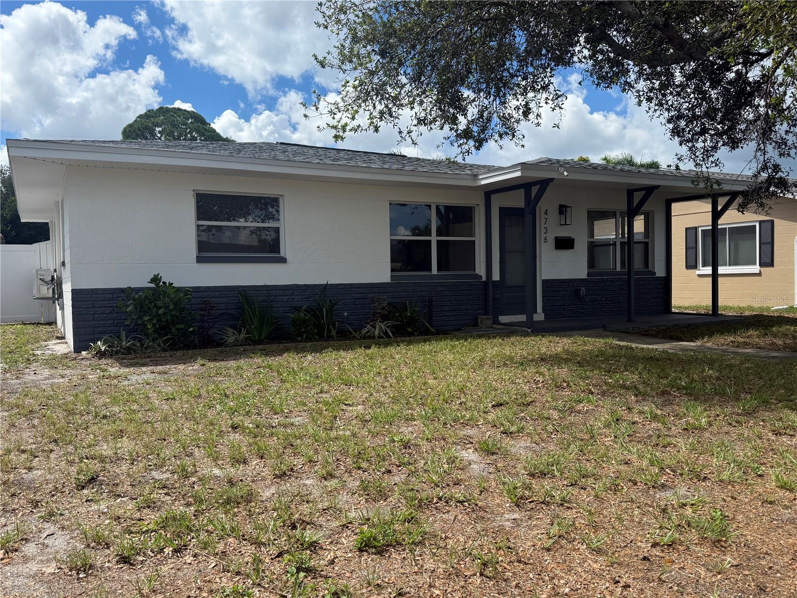 4736 11th, St Petersburg, FL 33713