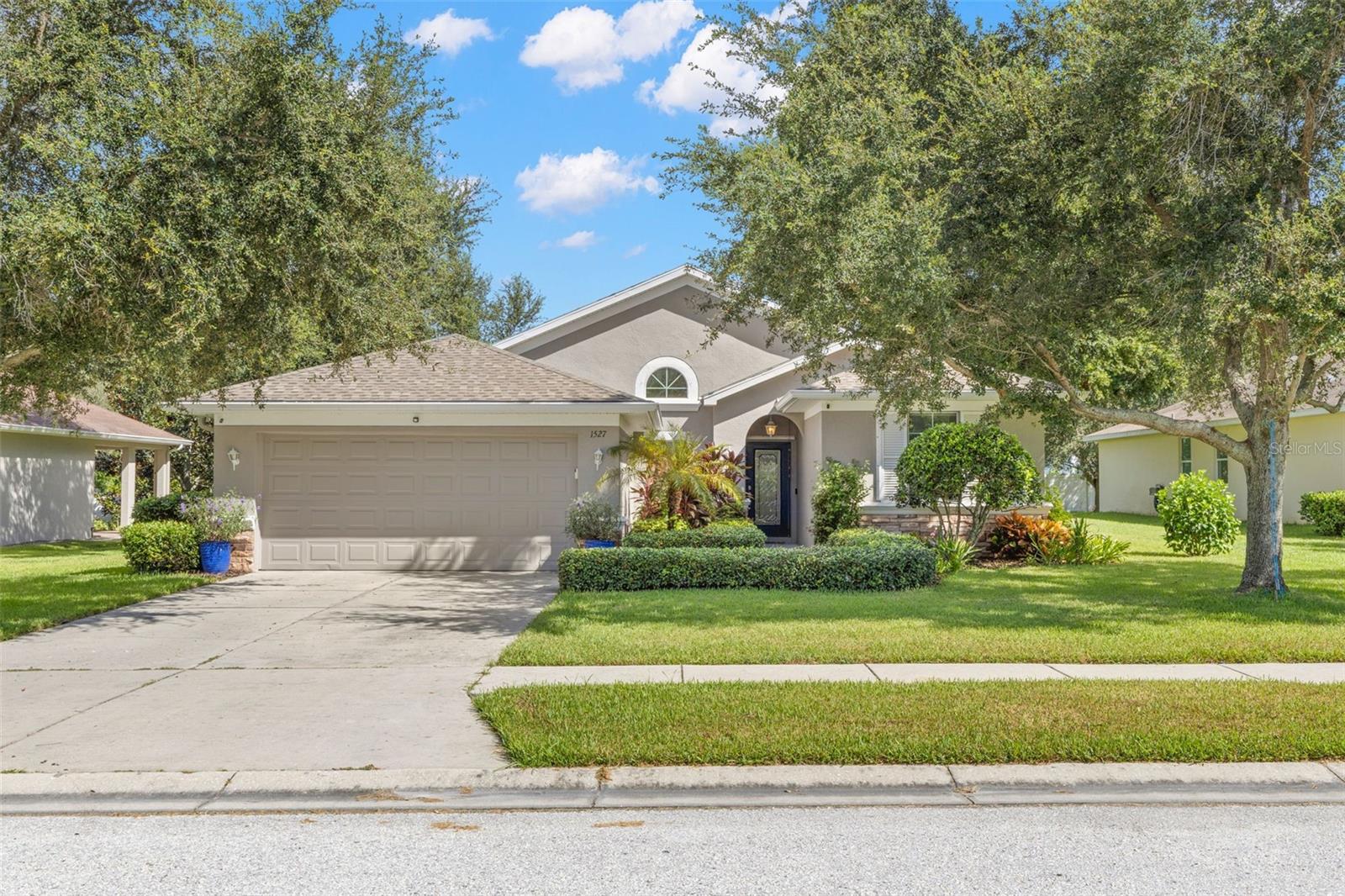 1527 River, Tarpon Springs, FL 34689