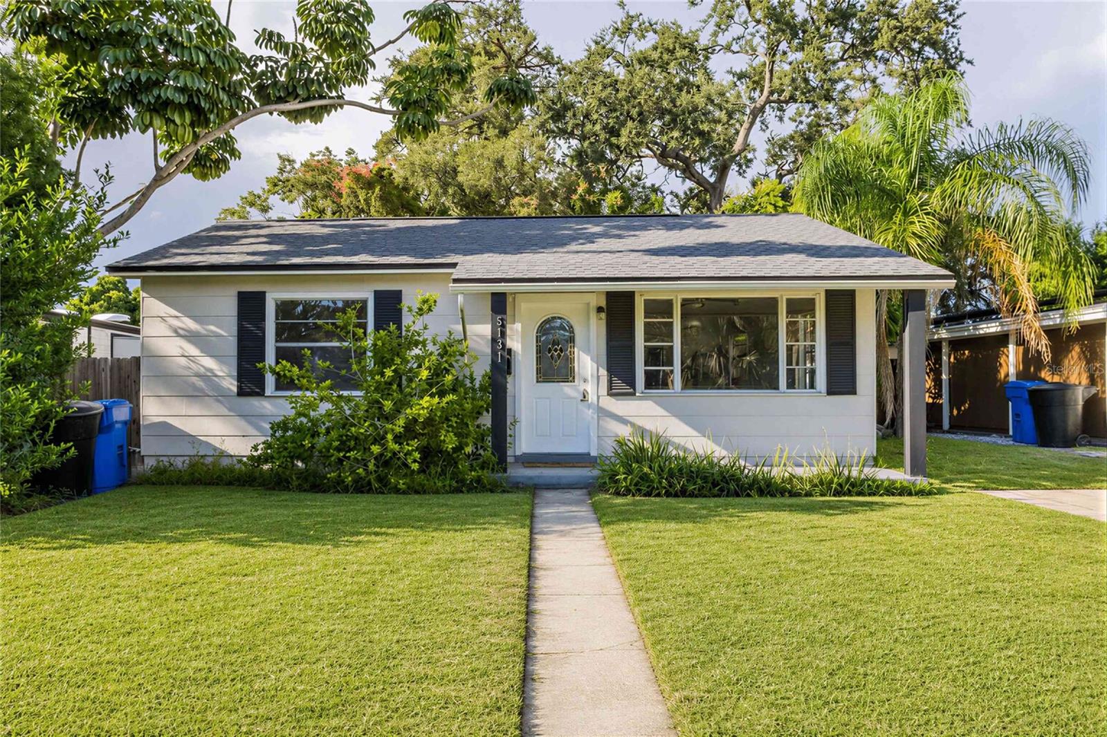 5131 13th, St Petersburg, FL 33710