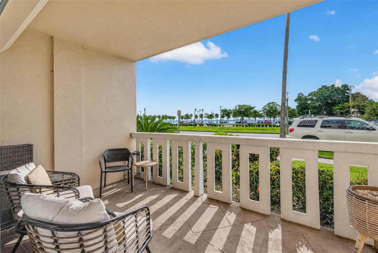 1200 Shore Unit 104, St Petersburg, FL 33701