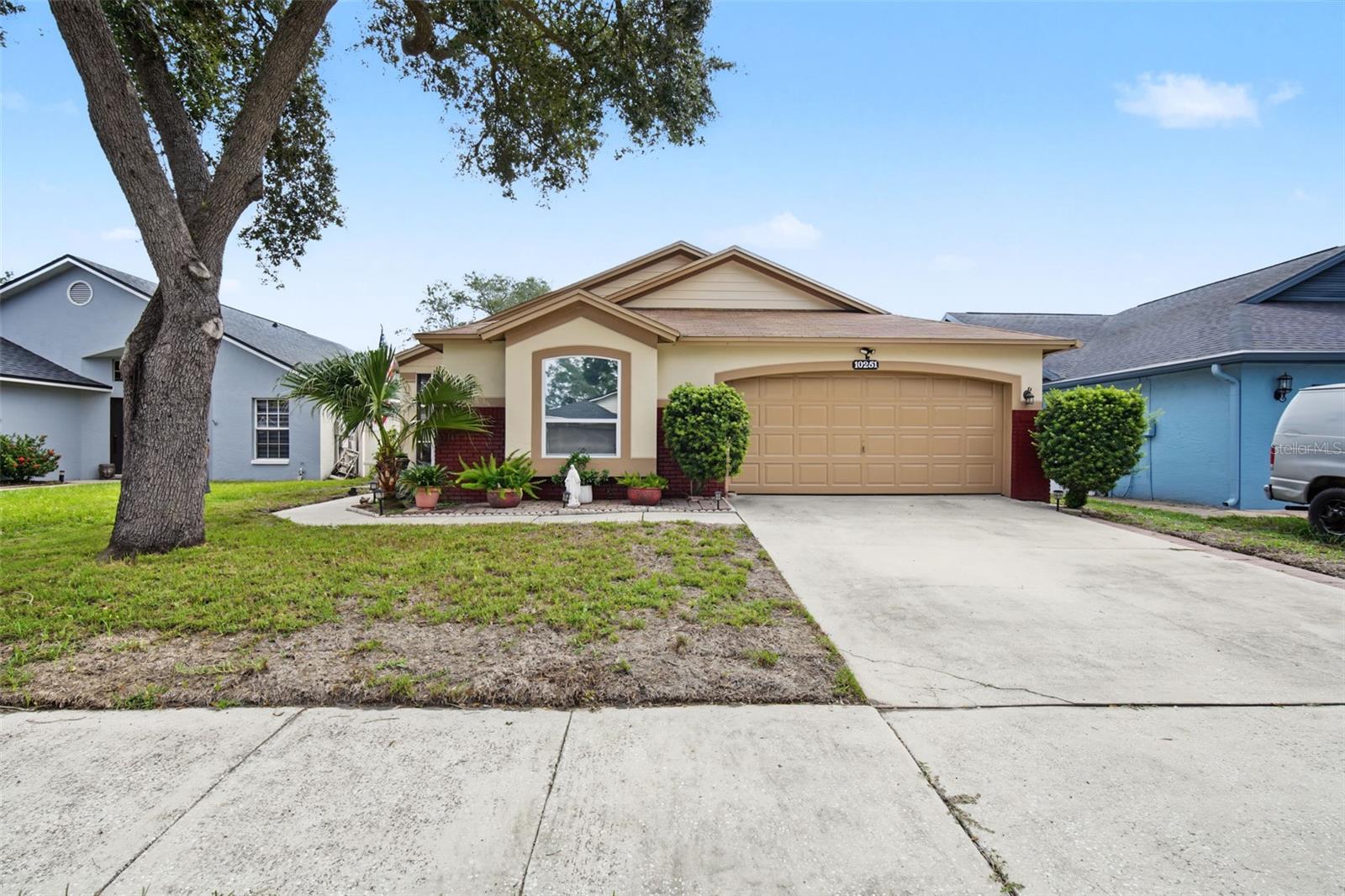 10251 Allenwood, Riverview, FL 33569