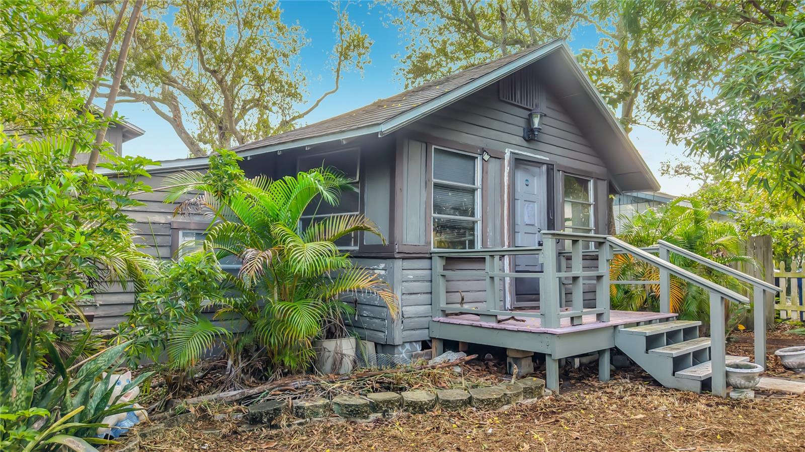 4519 Haines, St Petersburg, FL 33714
