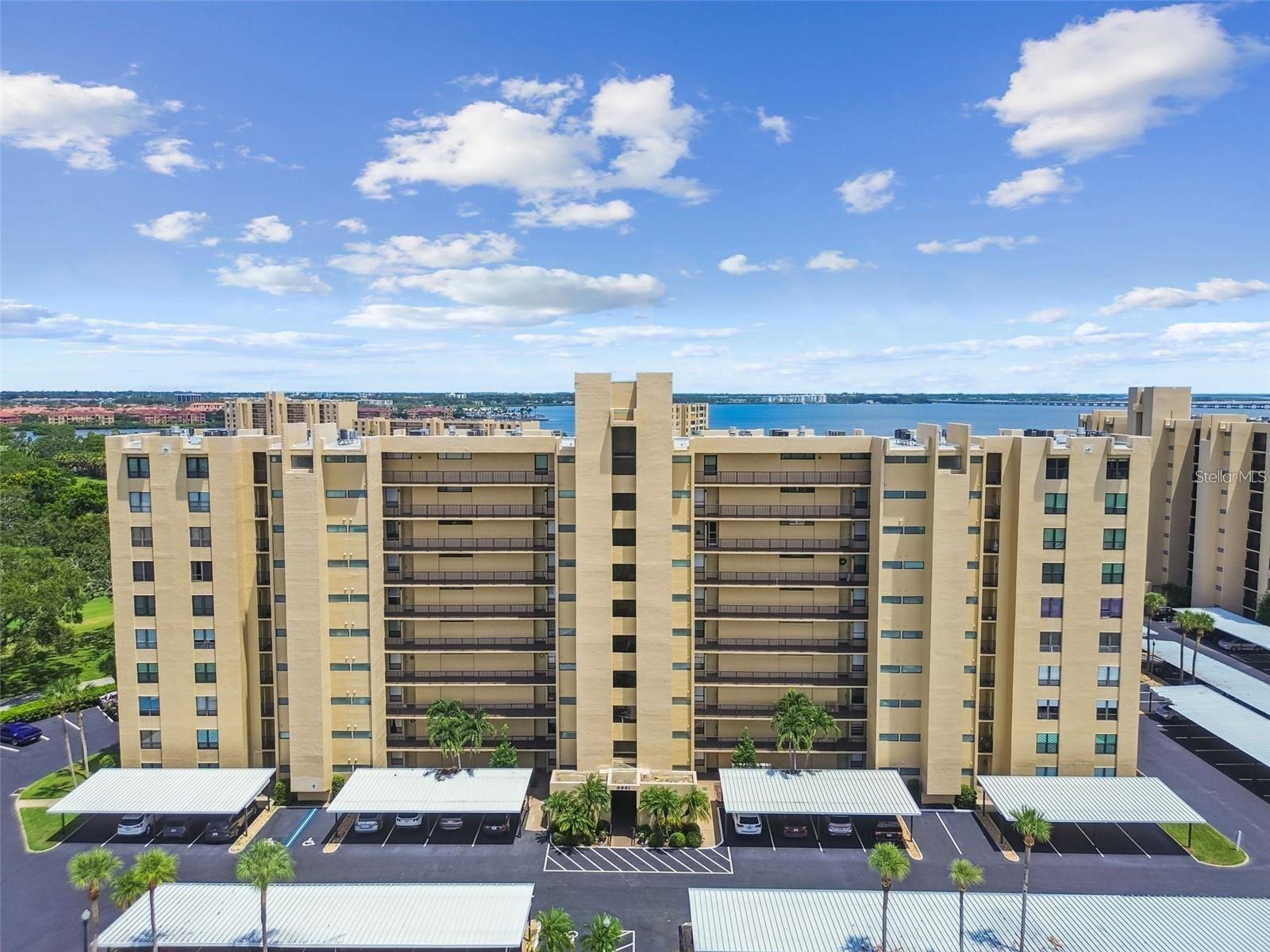 2621 Cove Cay Unit 703, Clearwater, FL 33760