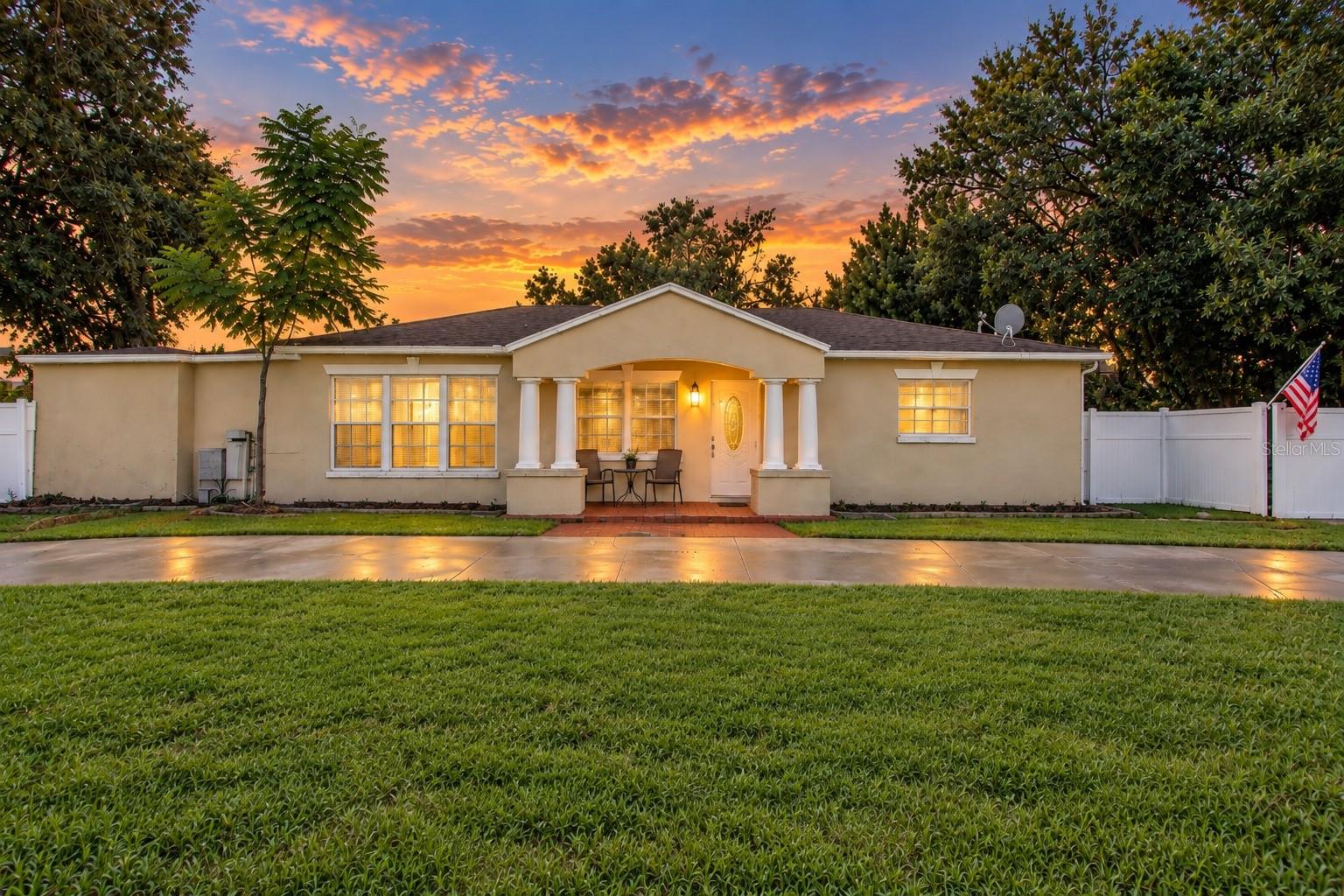 12408 Boulevard, Tampa, FL 33612
