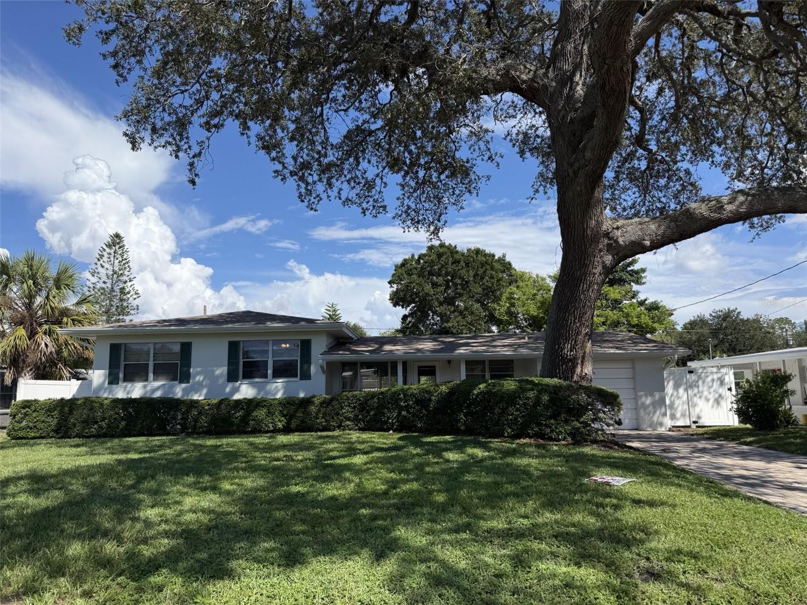 331 Shirley, Belleair, FL 33756