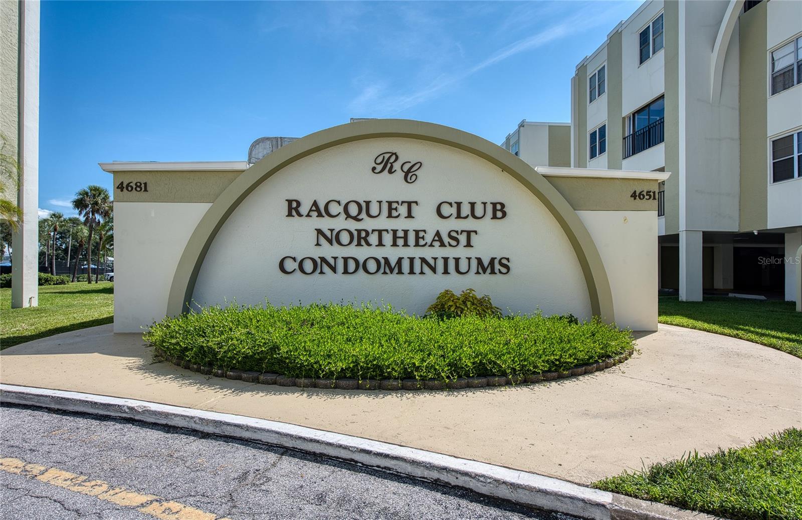4681 1st Unit 301, St Petersburg, FL 33703