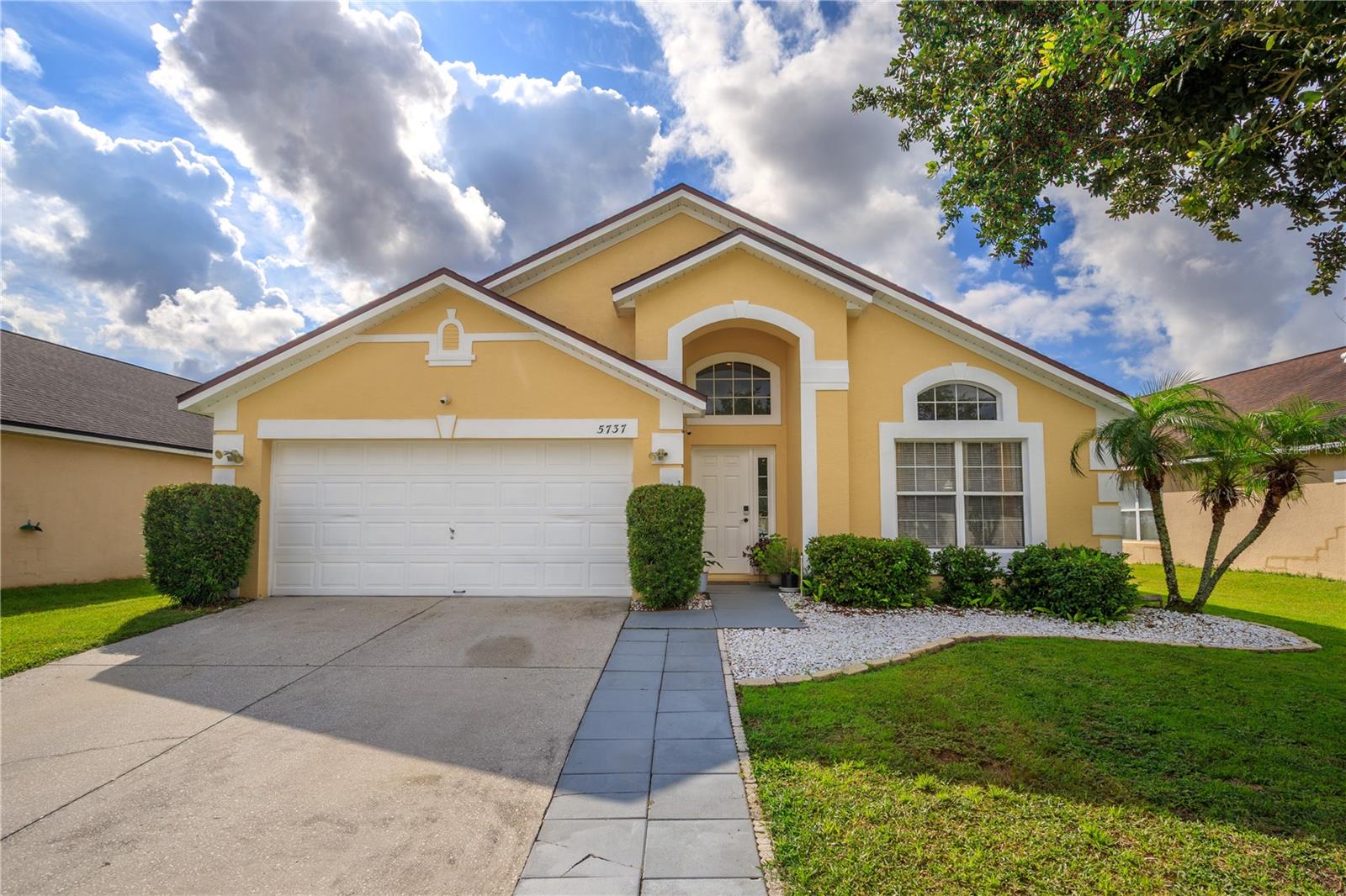 5737 Lake Champlain, Orlando, FL 32829