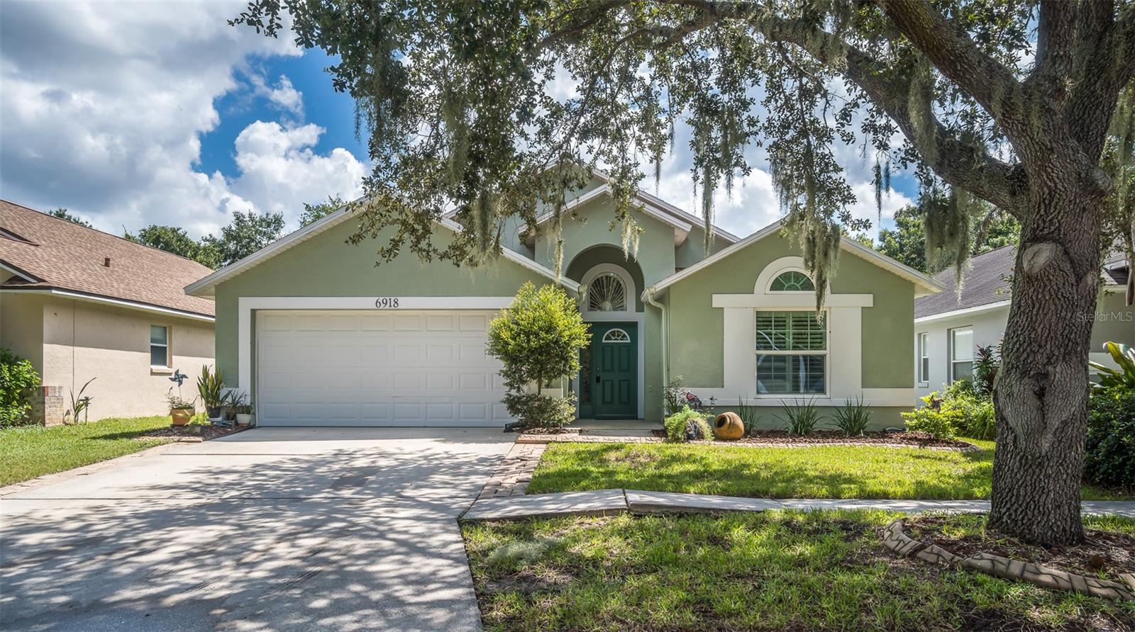 6918 Jamestown Manor, Riverview, FL 33578