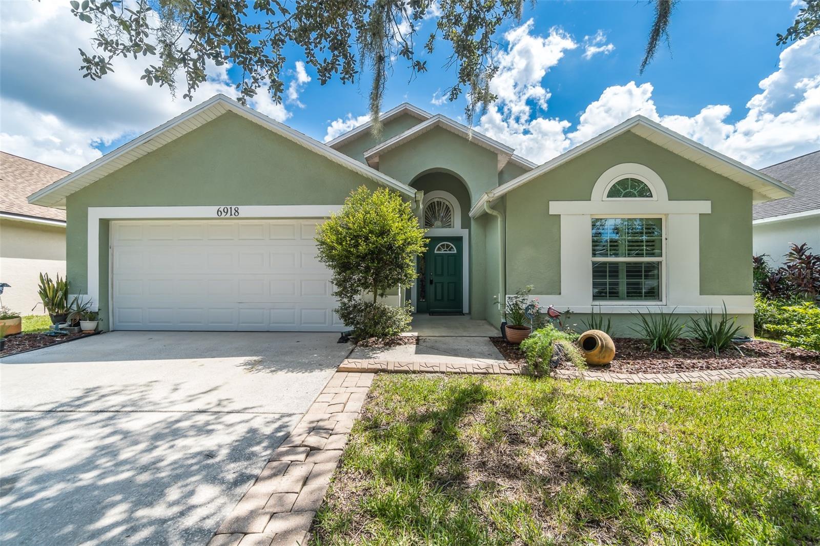 6918 Jamestown Manor, Riverview, FL 33578