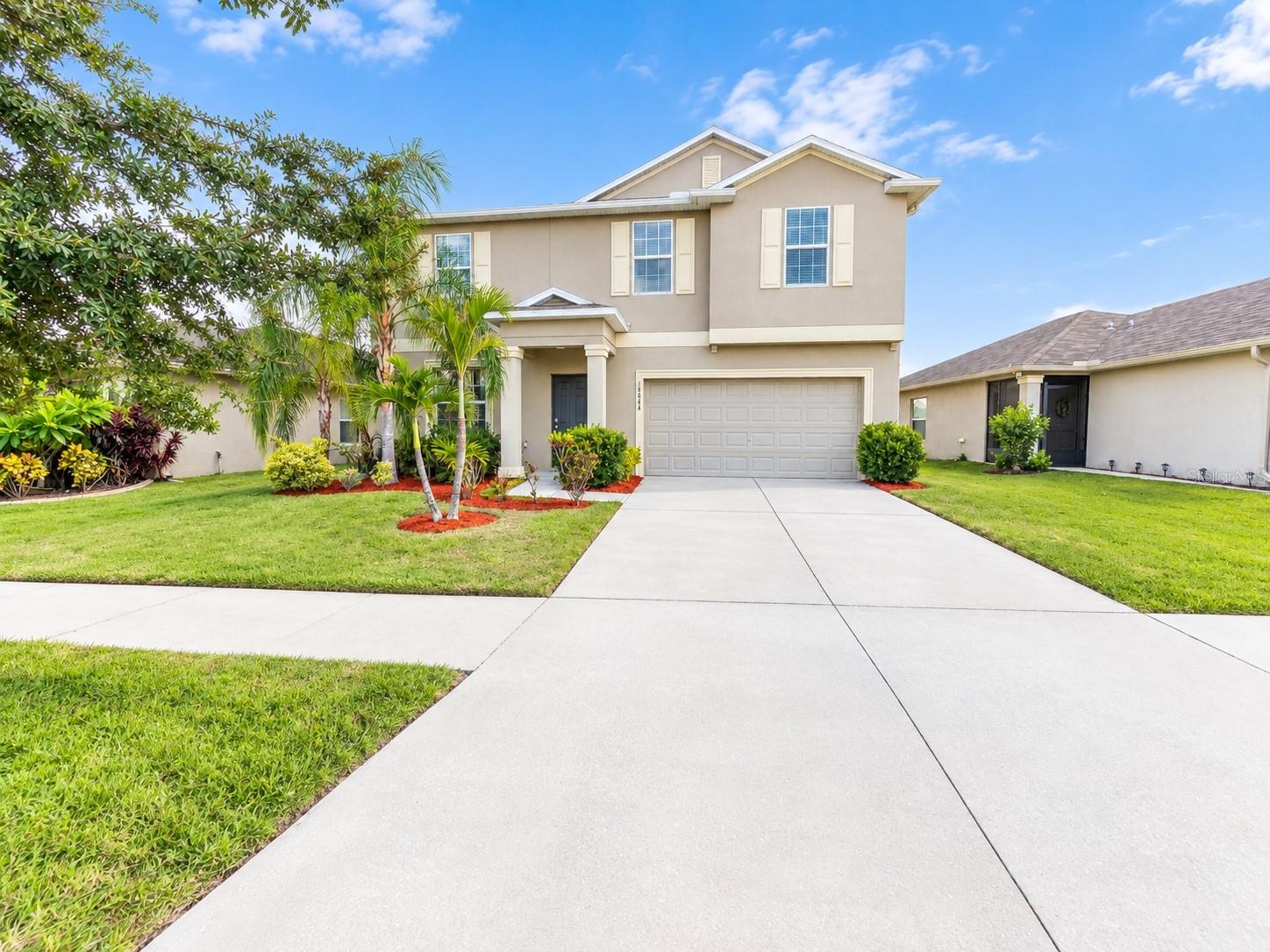 16844 Peaceful Valley Dr, Wimauma, FL 33598