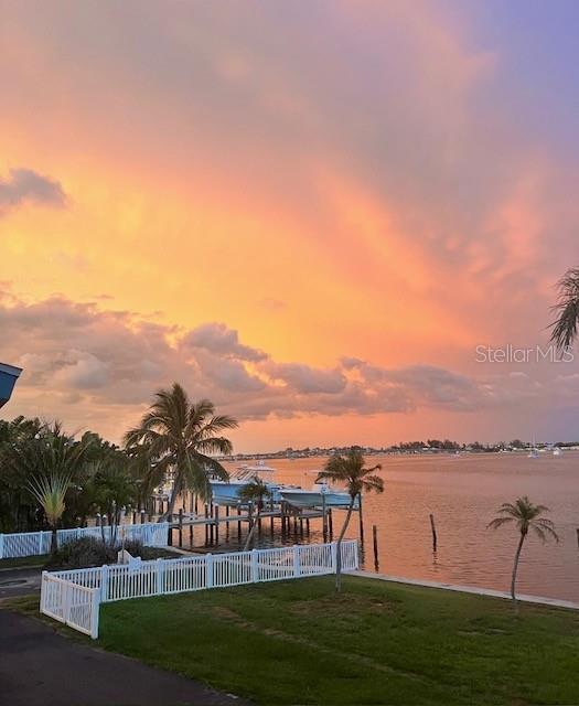 111 10th Unit 111, Bradenton Beach, FL 34217