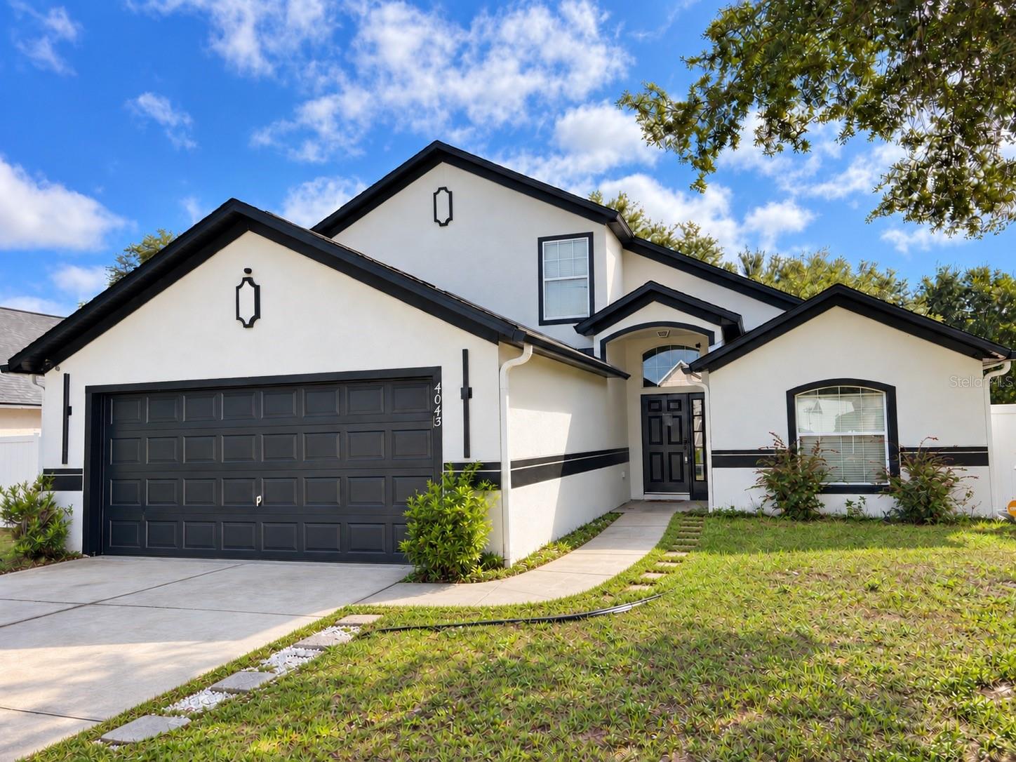 4043 Waltham Forest, Tavares, FL 32778