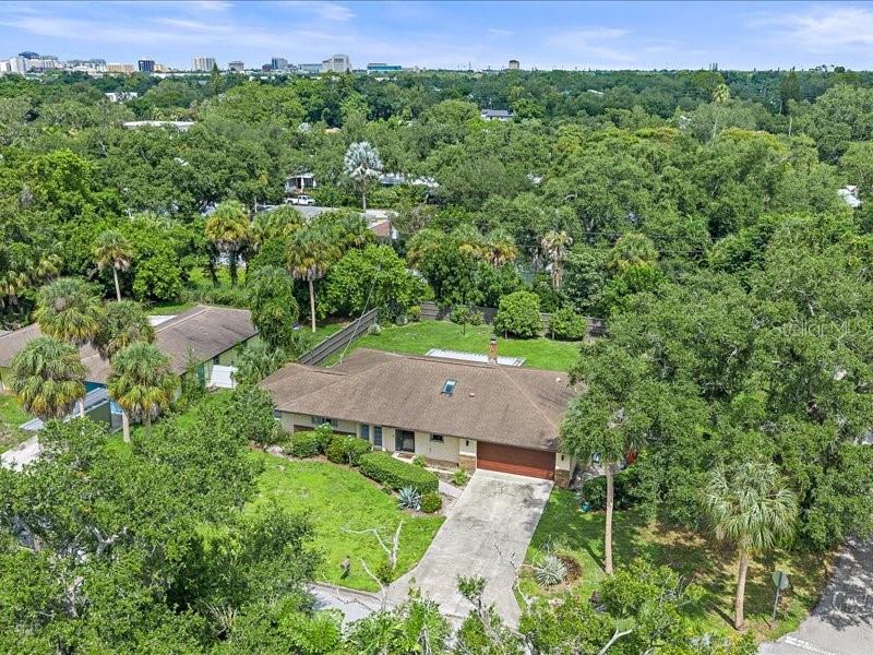 2499 Hillview, Sarasota, FL 34239