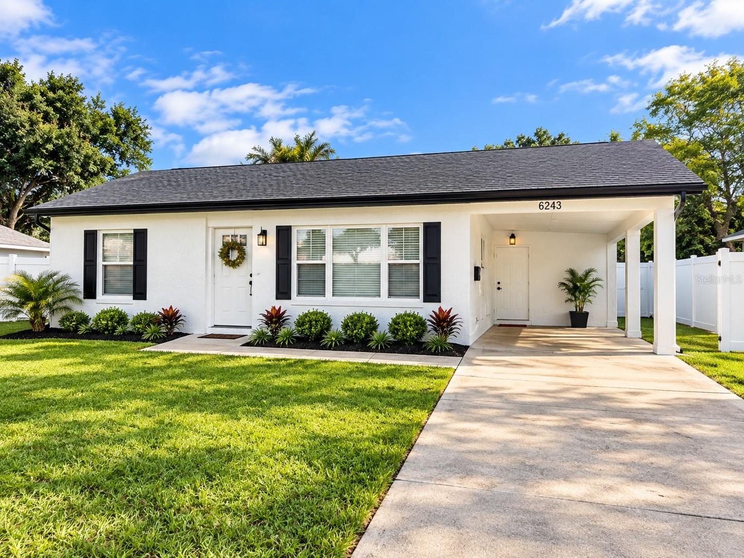 6243 Main, New Port Richey, FL 34653
