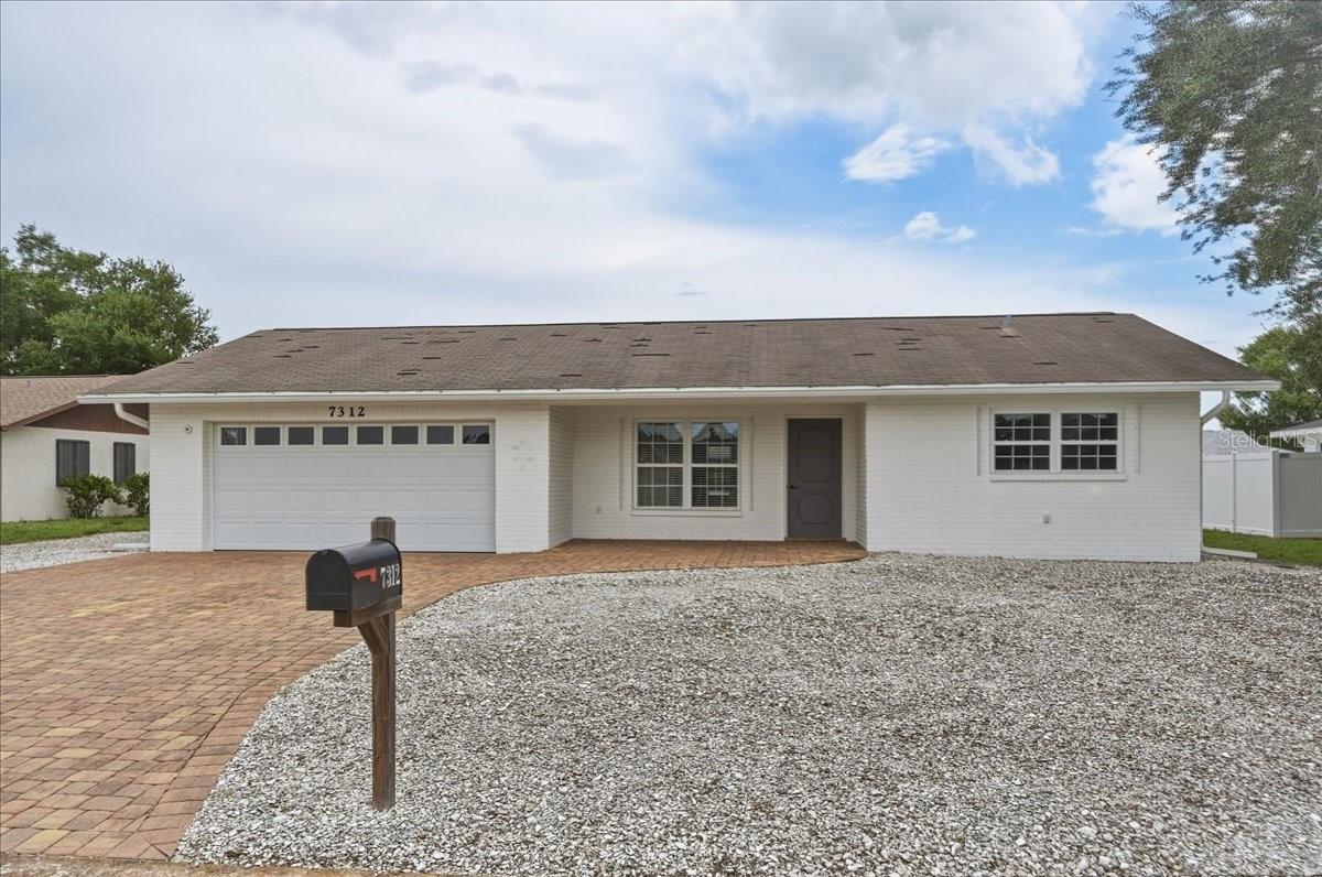 7312 17th, Bradenton, FL 34209
