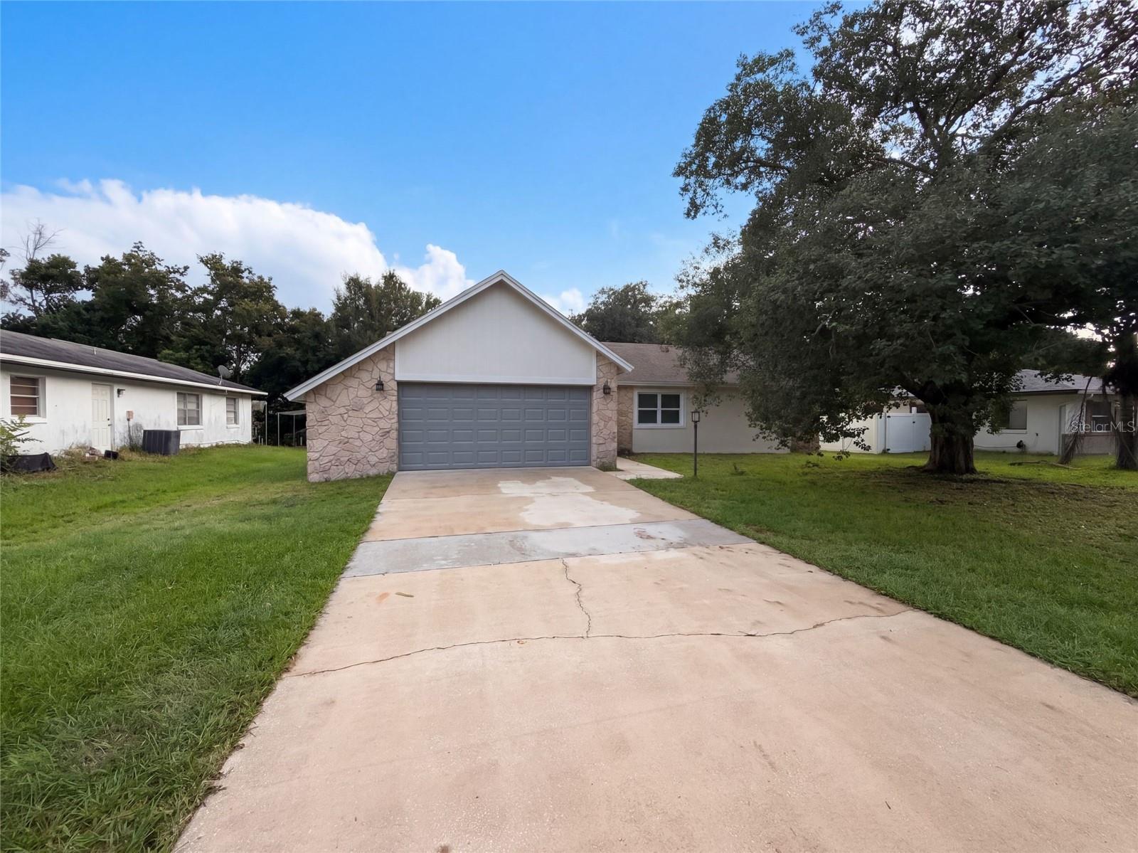 881 Vicksburg, Deltona, FL 32725