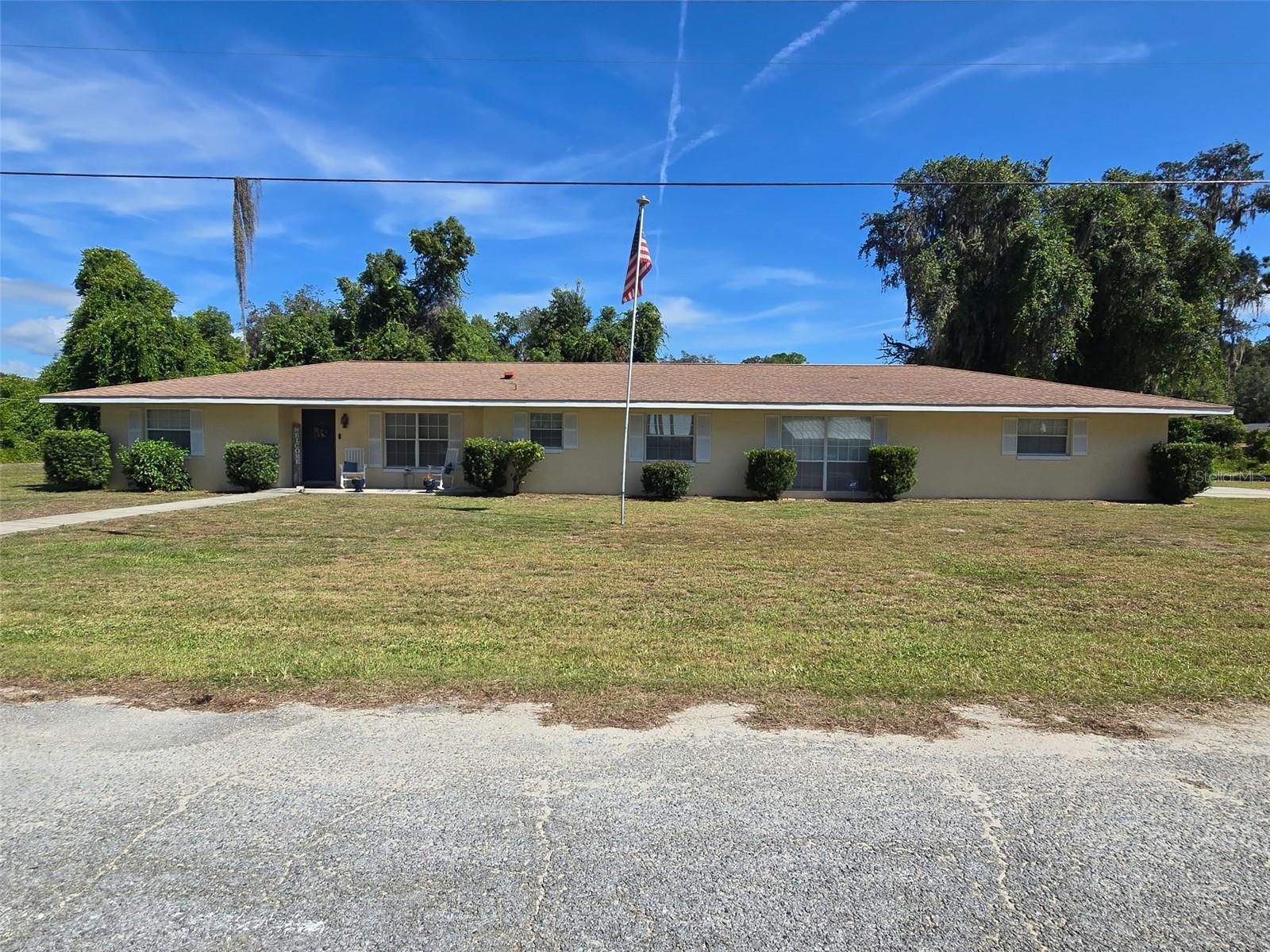 12394 139th, Ocklawaha, FL 32179